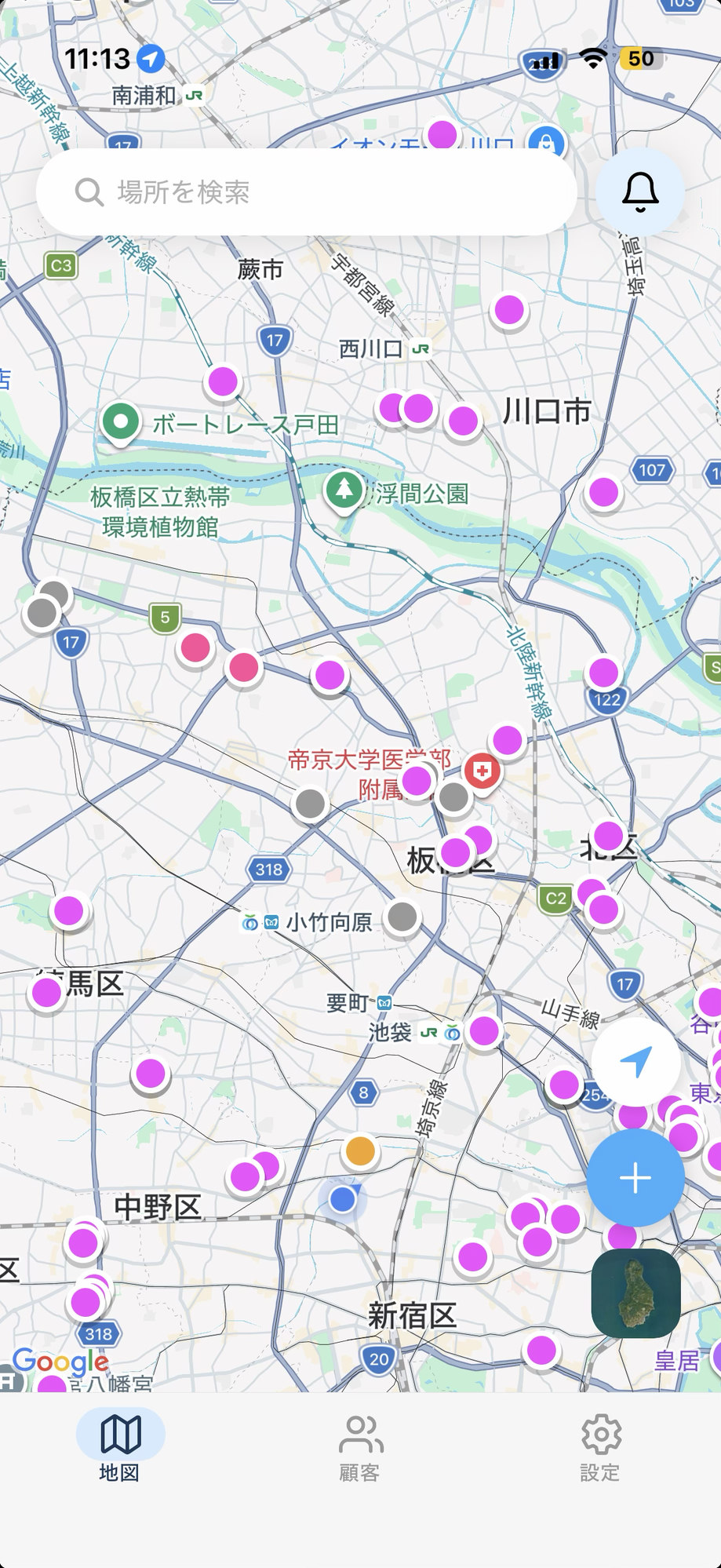 顧客が地図上のピンとして並ぶPinStockの画面